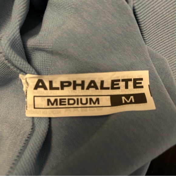 Alphalete amplify shorts washed denim - Picture 4 of 4